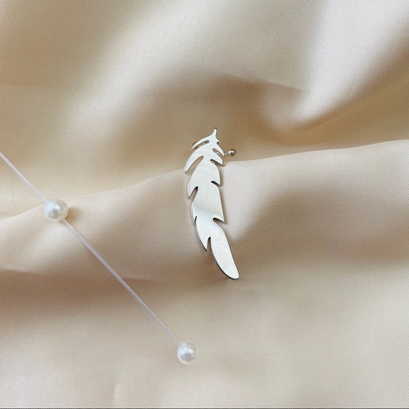 Feather Ear Cuff Metal Boho Chic Single - Picture 7 of 8